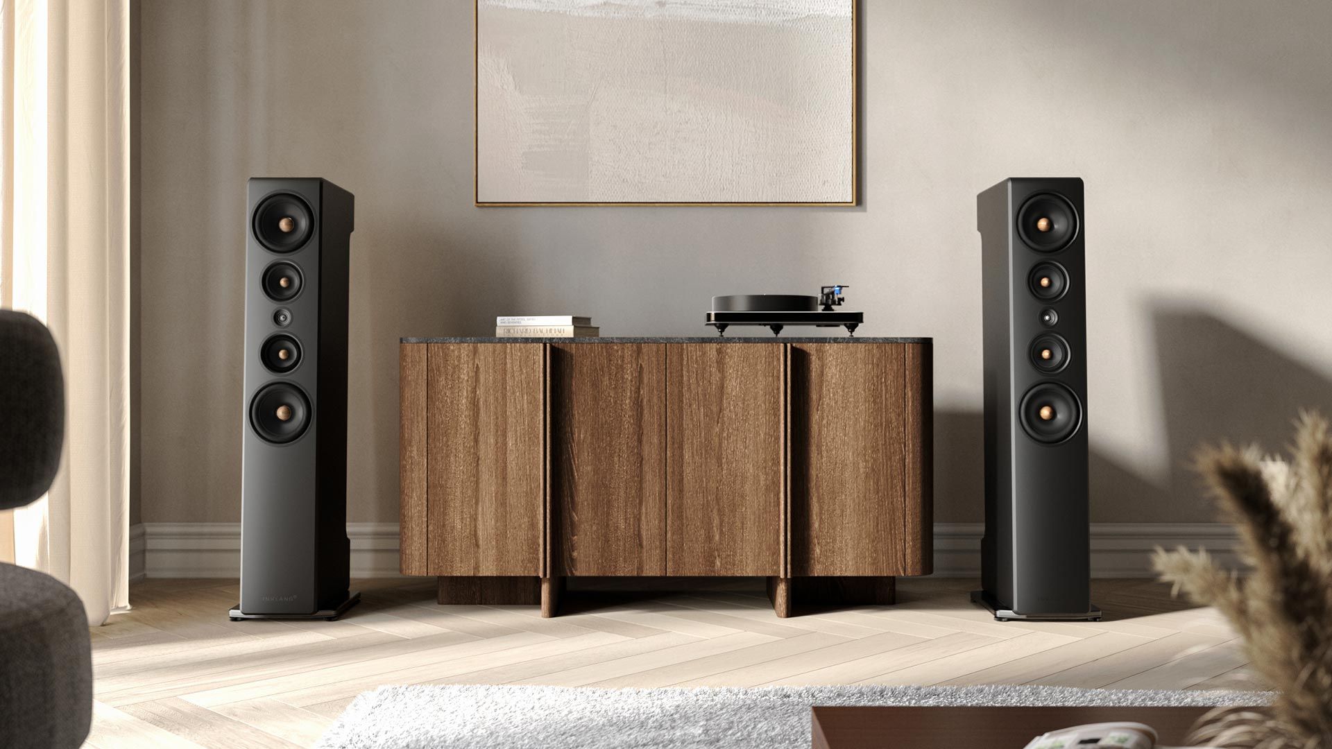 INKLANG Ceterra 70R Black Edition in the living room